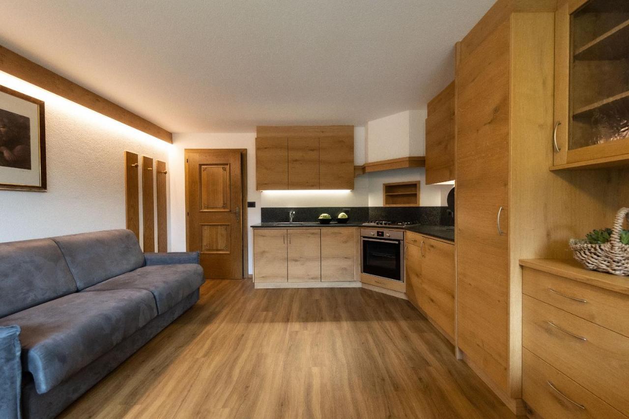 Ciasa Rosra Apartment La Villa  Bagian luar foto
